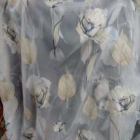 6 5m de voile imprime fleurs ton mastic indigo2