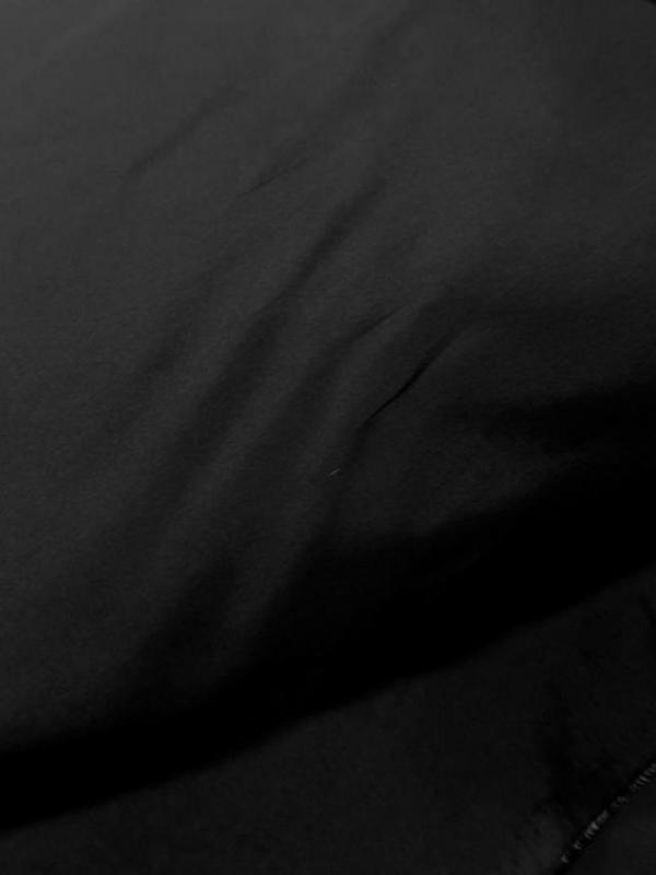 Ponge de soie 100 noir en 1 45m de large