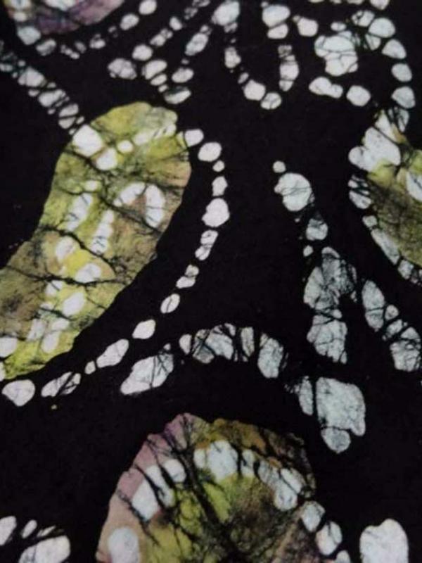 Batik motif noir