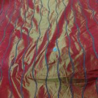 Beau taffetas changeant rouge jaune a bandes en laine8