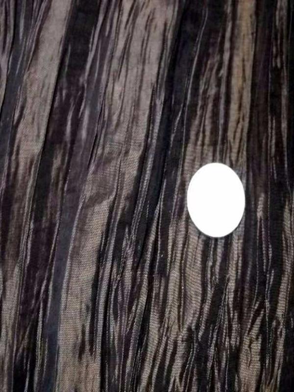 Beau taffetas froisse plisse marron reflets noir en 1 25m de l3