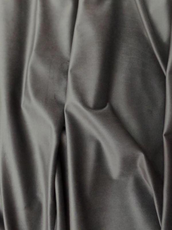 Beau velours ameublement lisse ton marron en 1 45m de l2