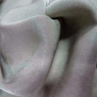 Belle microfibre chatoyante ton beige