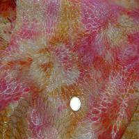 Brocart imprime ton rose orange et dore3