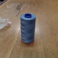 Cone de fil 5000 metres dmc couleur gris acier 1074 4009
