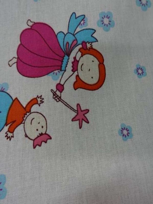 Coton blanc imprime enfant ton rose bleu