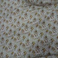 Coton blanc imprime petite fleurs ton de terre4
