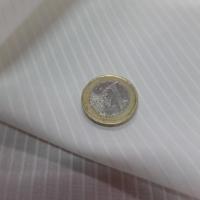vente de tissu coton blanc façonné rayures