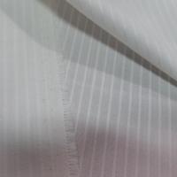 vente de tissu coton blanc façonné rayures brodés