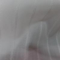 tissu Coton fin blanc casse a rayures brodées pas cher