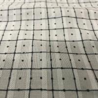Coton fin blanc faconne rayures imprime carreaux noir4