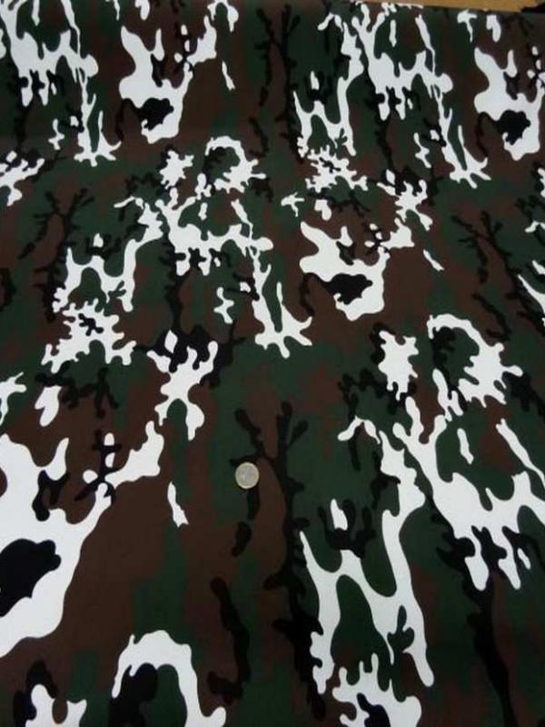 Coton imprime armee camouflage ton marron vert et blanc