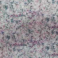 Coton popeline blanc casse imprime liberty ton noir taupe vert et rose