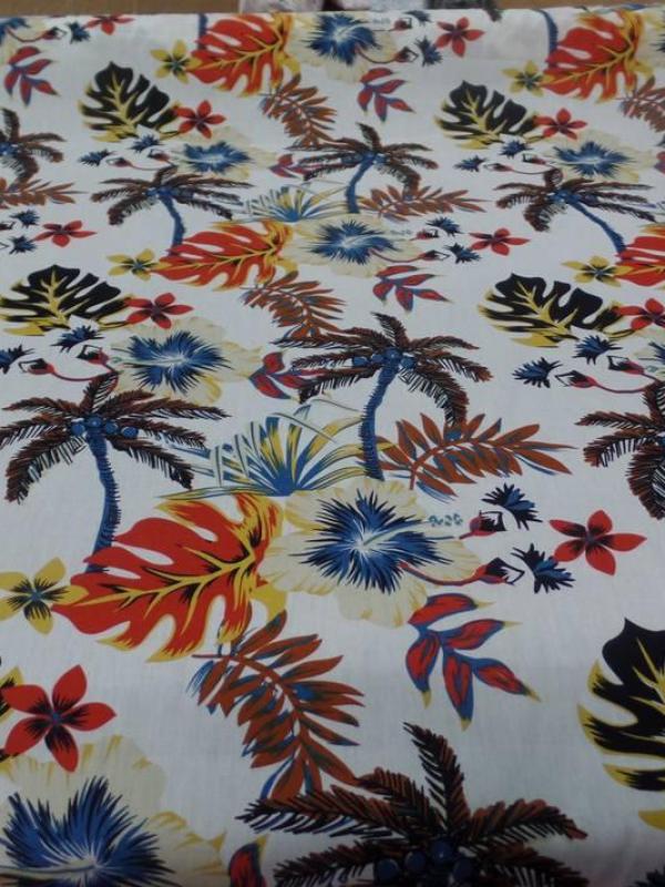 Coton popeline blanche imprime hawaien ton beige noir rouge bleu marron