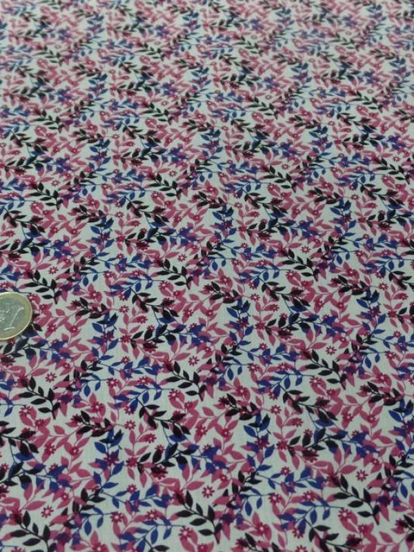 Coton popeline blanche imprime liberty fleurs rose noir et bleu