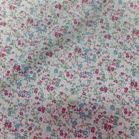 Coton popeline blanche imprime liberty fleurs ton bleu bordeaux et vert
