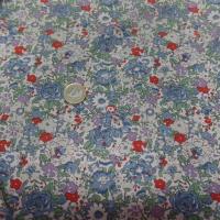 Coton popeline blanche imprime liberty fleurs ton bleu gris et rouge9