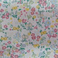 Coton popeline blanche imprimé liberty fleurs ton bleu,vert et jaune