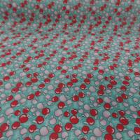 tissu coton-popeline-bleu-imprime-liberty-motifs-cerises-rouge