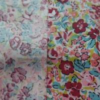 Coton popeline imprimé liberty fleurs ton  bordeaux ,bleu et rose