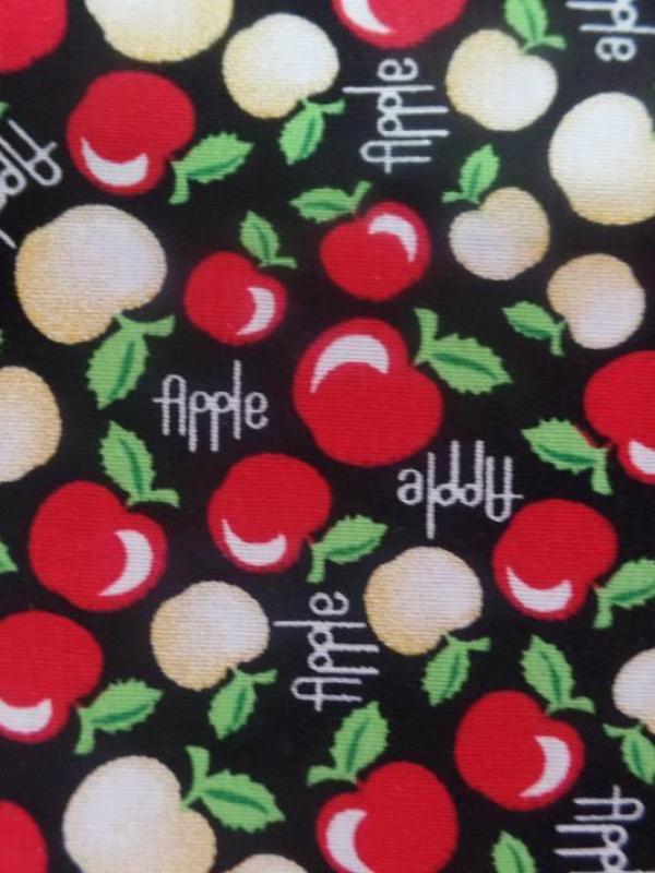 coton tissu popeline noire imprimé liberty motifs petite pomme  rouge