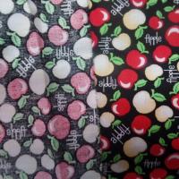 coton tissu popeline noire imprimé liberty motifs petite pomme  rouge