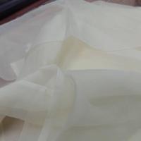 Coupon d organza de soie jaune pale 4 30m39