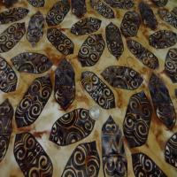 Coupon de batik motif masque africain ton beige marron 1 60m