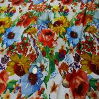 Coupon de lycra blanc imprime fleurs 3 45m9