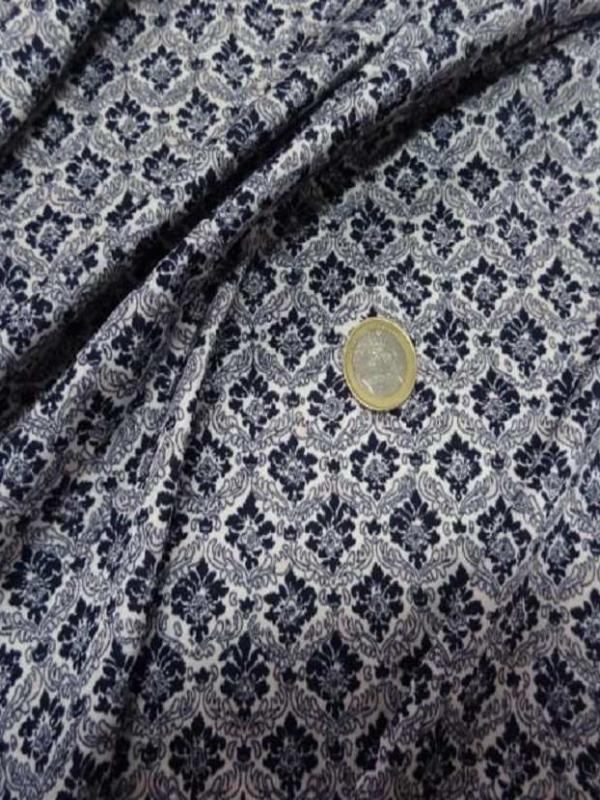 Coupon de lycra imprime blanc bleu 3m