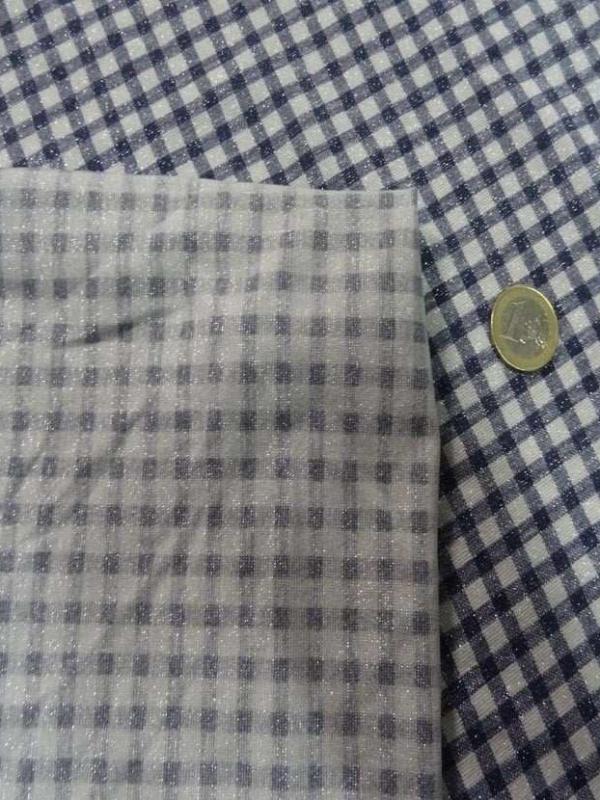 Coupon de lycra lurex a carreaux ton gris