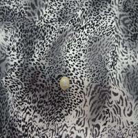 Coupon de microfibre imprime style leopard gris noir 1 70m0