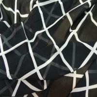 Coupon de mousseline noire a carreaux blanc 1 60m