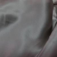 Coupon de satin de soie 100 gris metal 1 50m