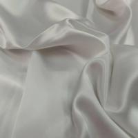 Coupon de satin de soie blanc casse 070m5