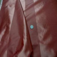Coupon de taffetas de soie ton bordeaux brique rouille 1 60m3
