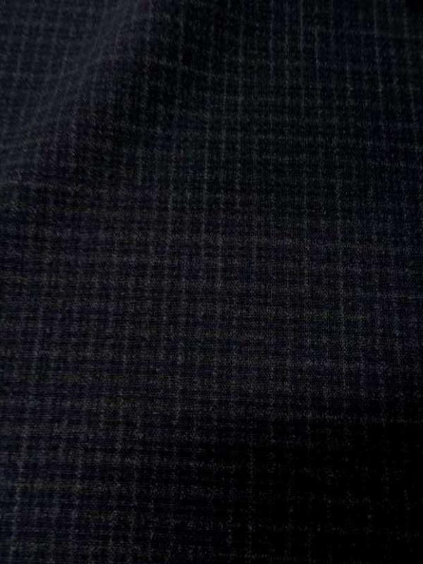 Coupon de tergal noir a petit carreaux 1 30m