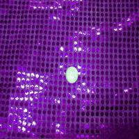 Coupon de tissu lavande fonce a paillettes ronde rose 1 20m5