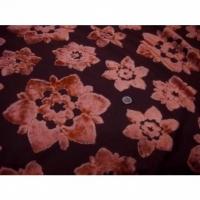 Coupon de tissus d ameublement motifs fleurs devore orange 1m5