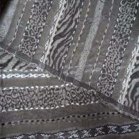 Coupon de voile froisse permanent brode gris 3 20m