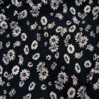 Crepe bleu nuit a fleurs blanche4