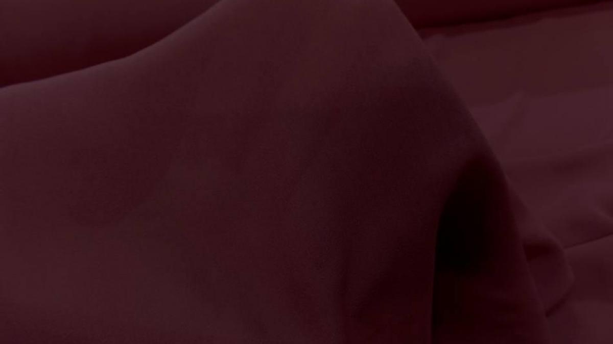 tissu crêpe de soie 100% bordeaux