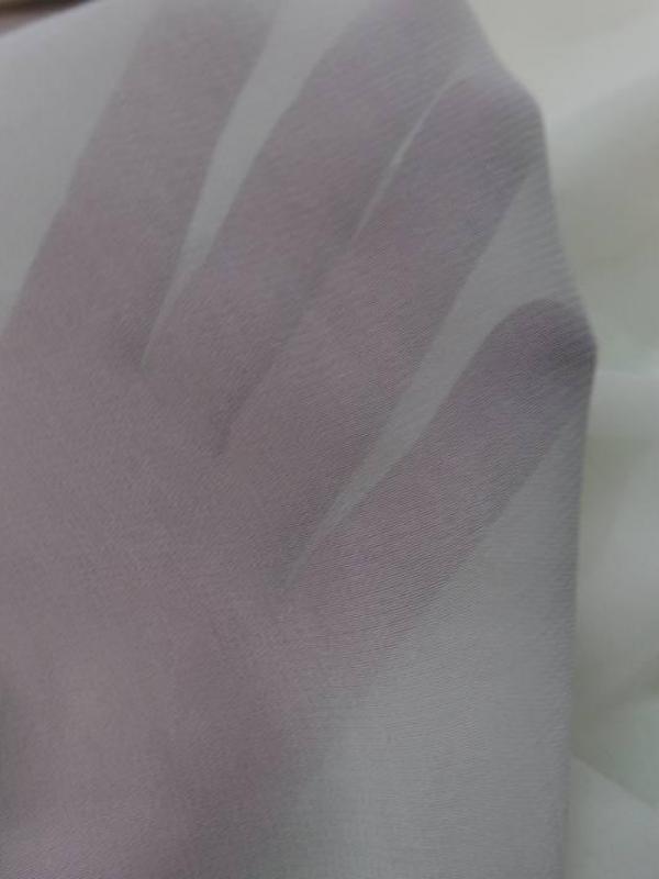 Crepe de viscose blanc casse