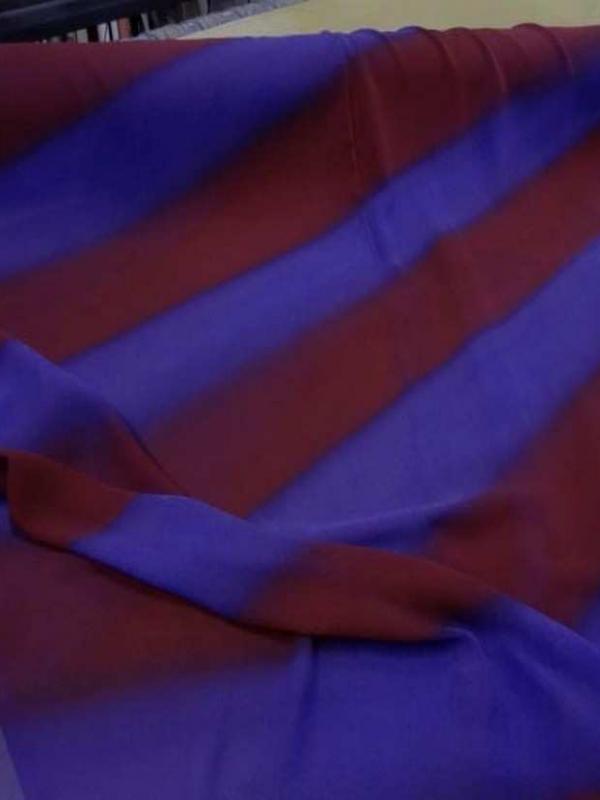 Crepe georgette a rayure ton rouille violet5