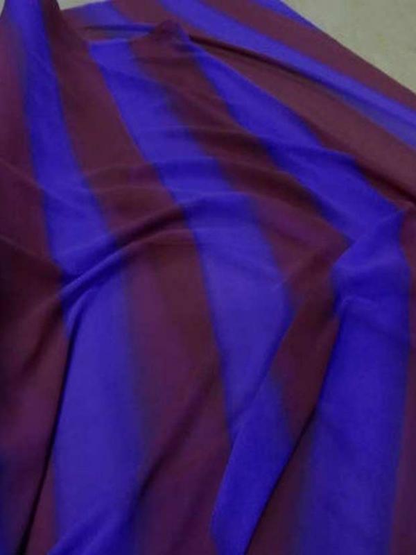 Crepe georgette a rayure ton rouille violet5