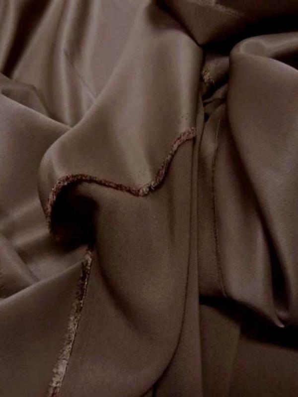 Crepe satin epais ton marron en 1 30m de large