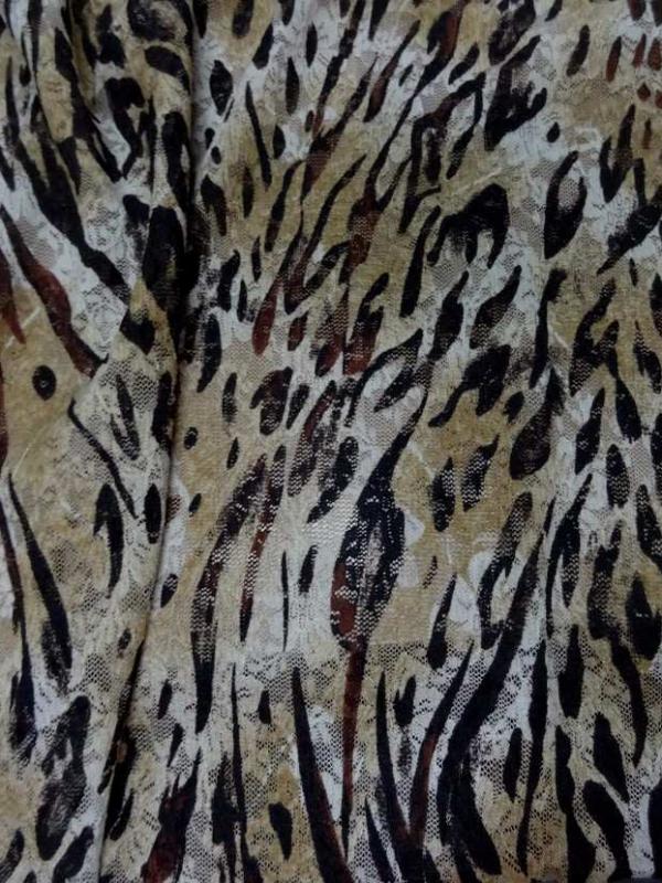 Dentelle lycra imprime leopard