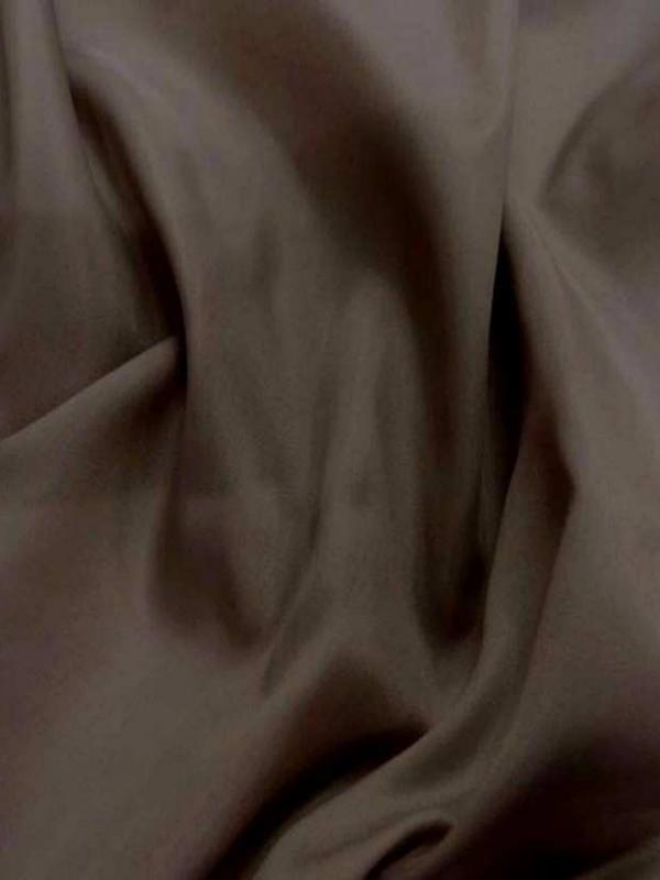 Doublure beige peu brillante