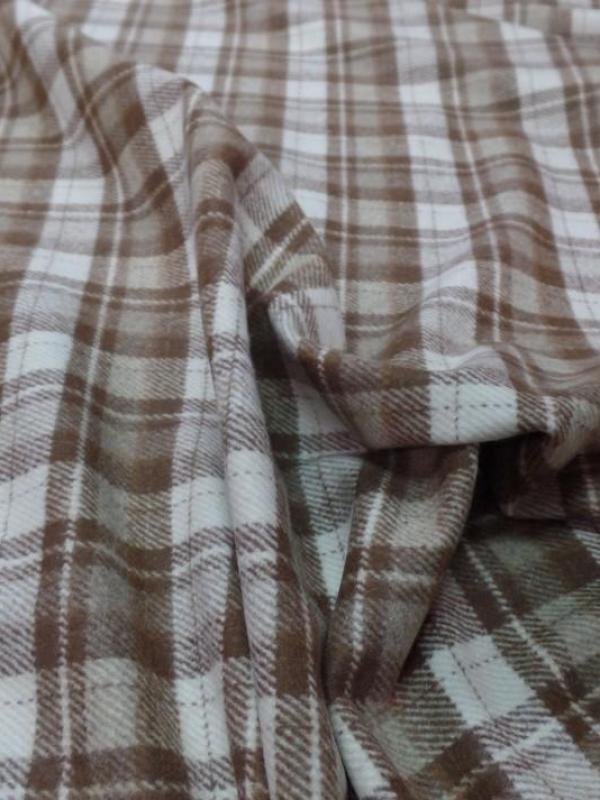 Drap de laine blanc cassé a carreaux ton marron