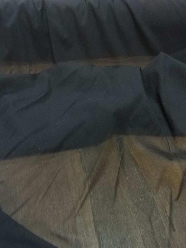 Entoilage de renfort thermocollant noir en lycra